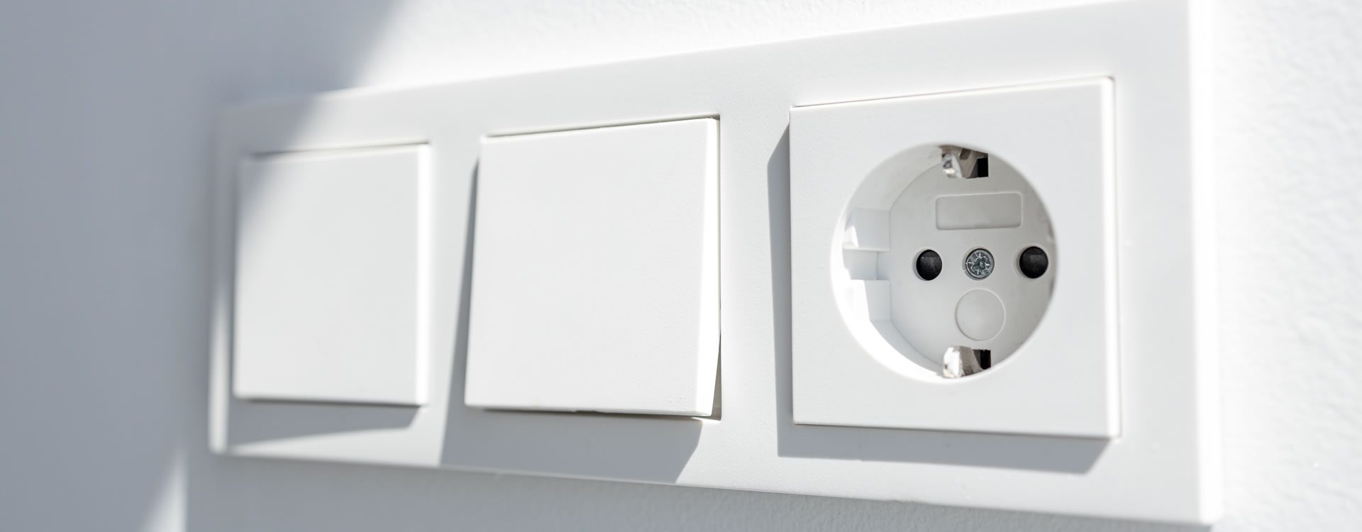 Saiba quais cuidados tomar em caso de umidade na rede elétrica